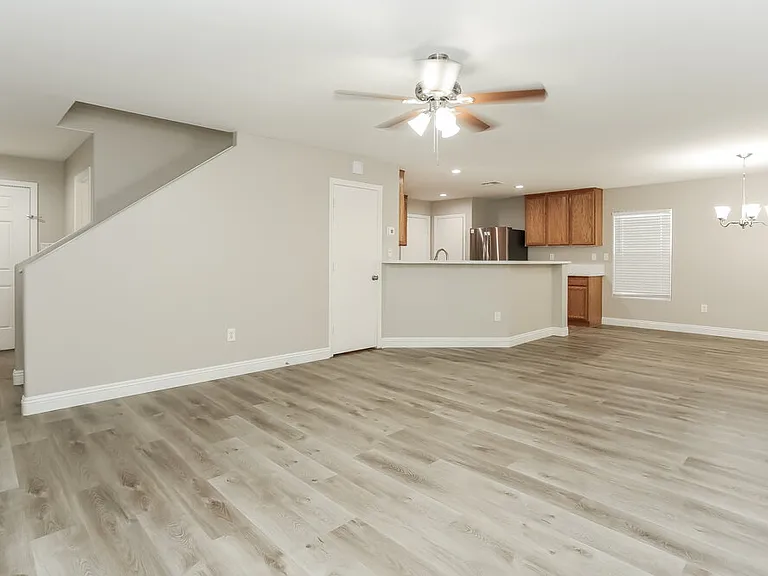 5820 Gemstone Peak St — Photo 5