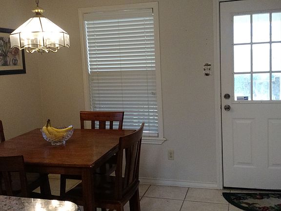 4th image of 2315 Park Wood Dr