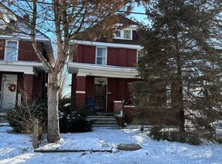 2620 NE Madison Ave, Peoria, IL