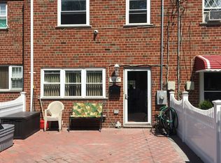 1008 Throgs Nck, Bronx, NY 10465