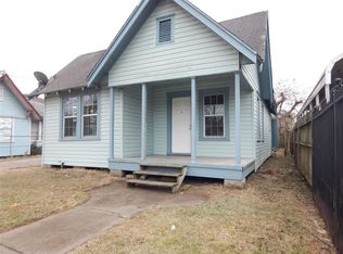 9434 E Avenue K, Houston, TX 77012