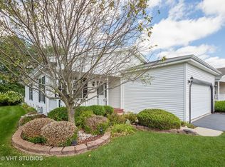 3708 Brookside Ct, Grayslake, IL 60030