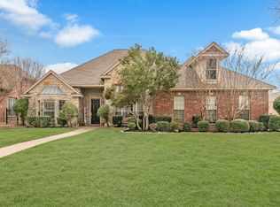 633 Trails End Ct, Hurst, TX 76054