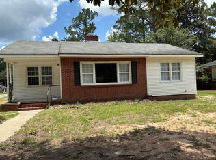 2016 McIntosh Rd, Albany, GA 31701