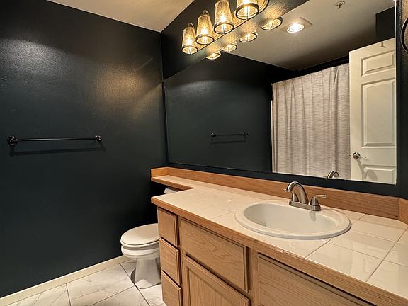 Spacious bathroom