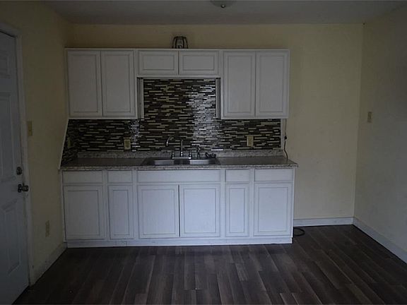 5th image of 1106 12th St N