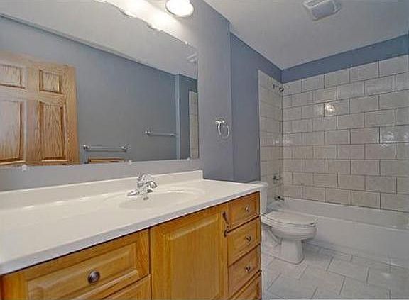 5th image of 1086 Lowell Dr