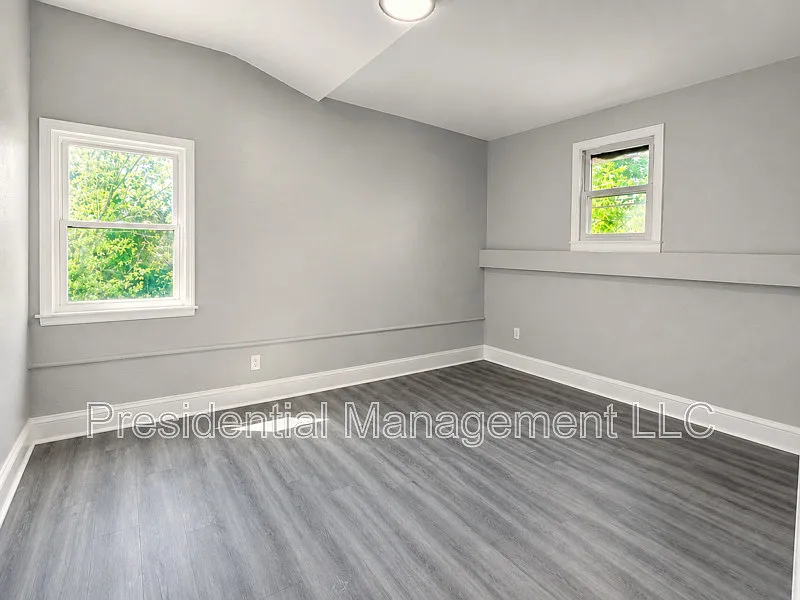 3 bed, 2.0 bath, $1,875 — Photo 3