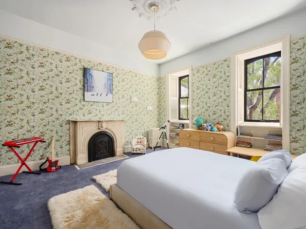 19 Cranberry Street image 14 of 20