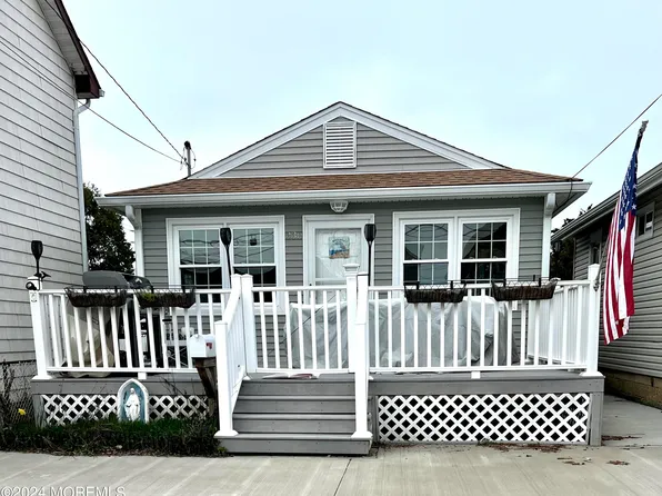 330 Dupont Avenue, Seaside Heights, NJ 08751