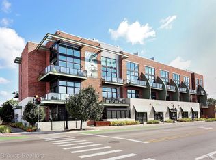 211 E Nine Mile Rd UNIT 316, Ferndale, MI 48220