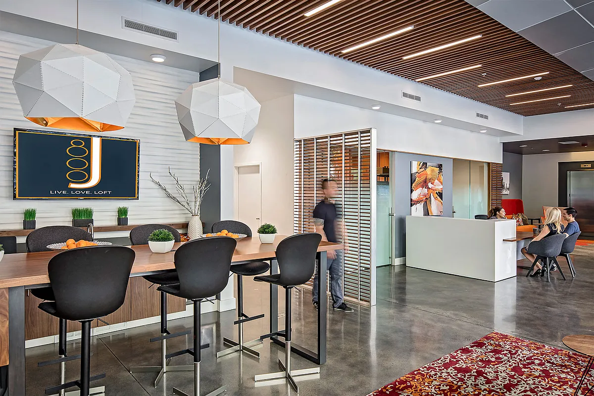 Contemporary Decor and Concrete Flooring - 800J Lofts