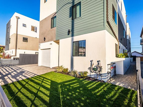 Brand New 2020 Construction