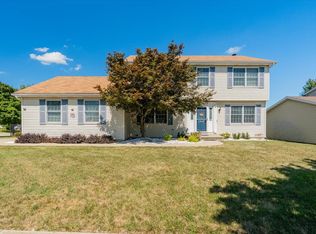 2908 Clearwater Ave, Bloomington, IL