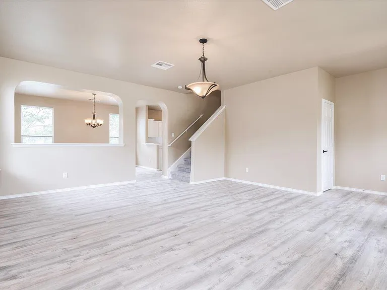 1501 Sweet Leaf Ln — Photo 5