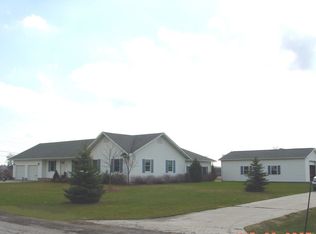 498 Ott Rd, Bay City, MI 48706