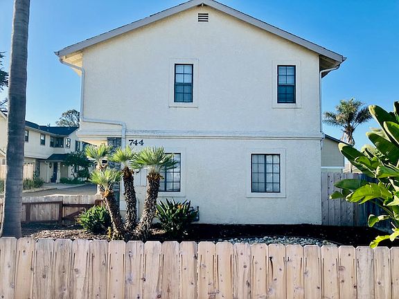 7th Street view of side of house
