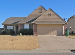 4325 S 205 East Ave, Broken Arrow, OK 74014
