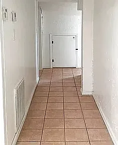 130 Forest Ave — Photo 2