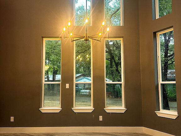 4th image of 199 Seagrove Ln
