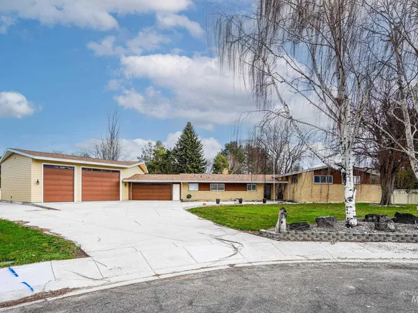 2481 Laurel Dr, Burley, ID 83318