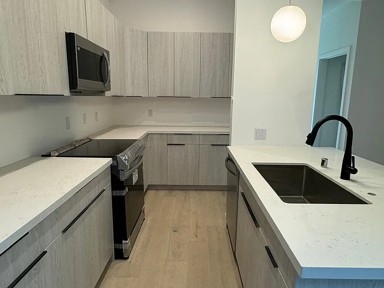 1244 Innes Ave #B — Photo 5