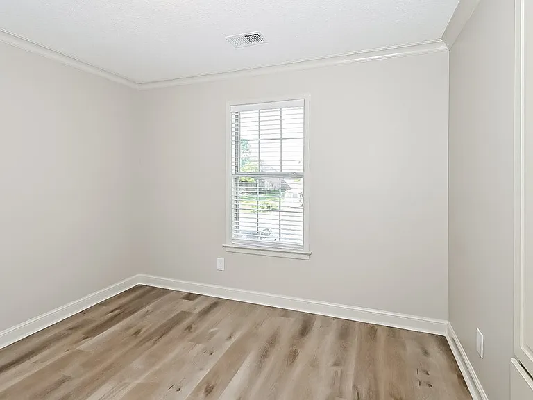 7170 Fox Creek Dr — Photo 15