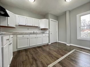 587 Charles Avenue, Saint Paul, MN 55103