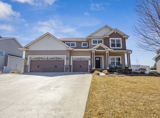20526 Hartford Way, Lakeville, MN 55044