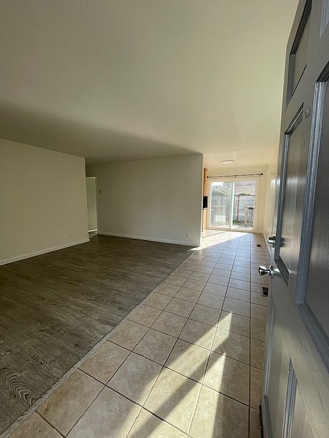 1st image of 803 Park Ave