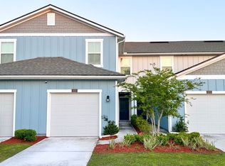 875 Capitol Pkwy, Jacksonville, FL 32218