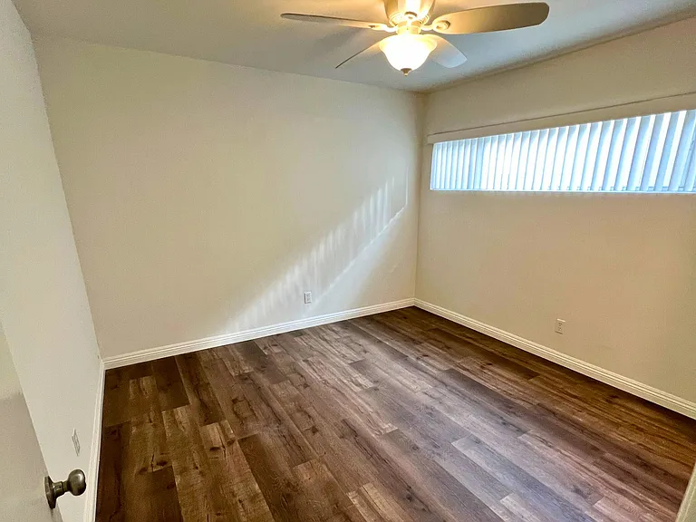 25846 Oak St — Photo 18
