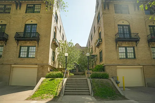 960 N Sherman St #2E Photo 1
