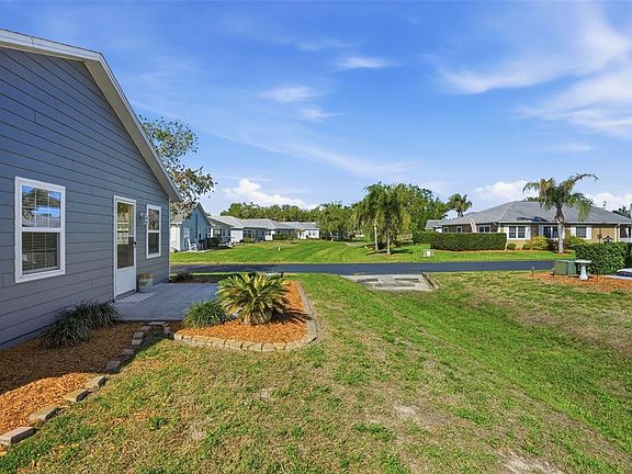 5th image of 37443 Redberry Ct
