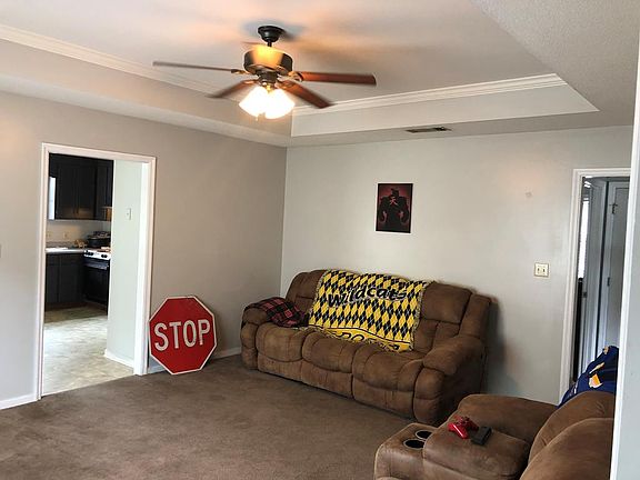 4th image of 1761 Wayland Park Dr