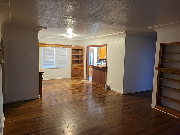 2nd image of 323 N Monterey Ave