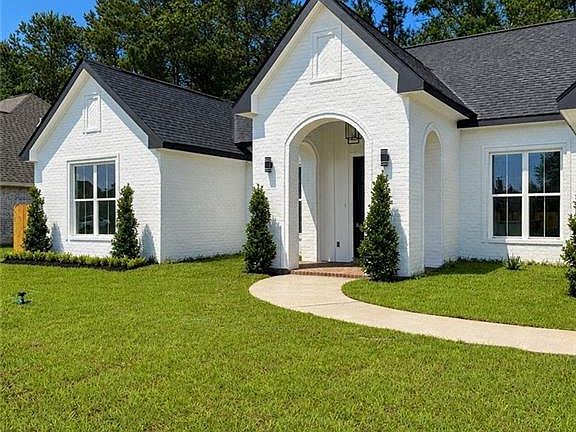 2nd image of 39626 Summer Ln