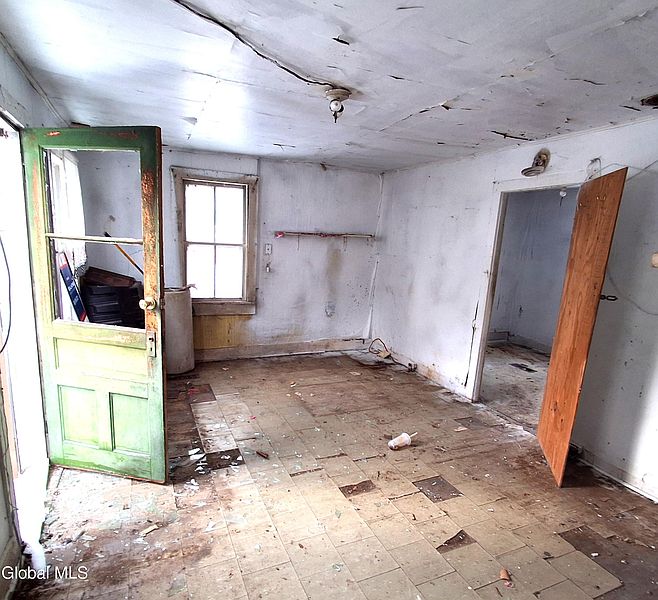 5th image of 29 Moss Street