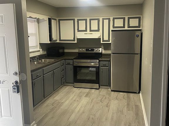 2nd image of 1217 W Reservoir St APT 4