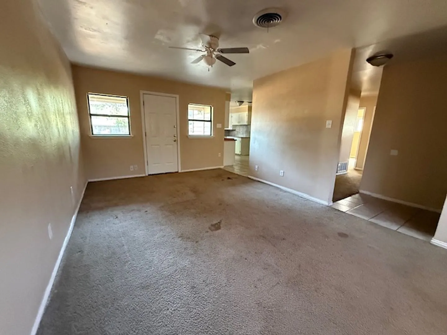 751 Glendale — Photo 3