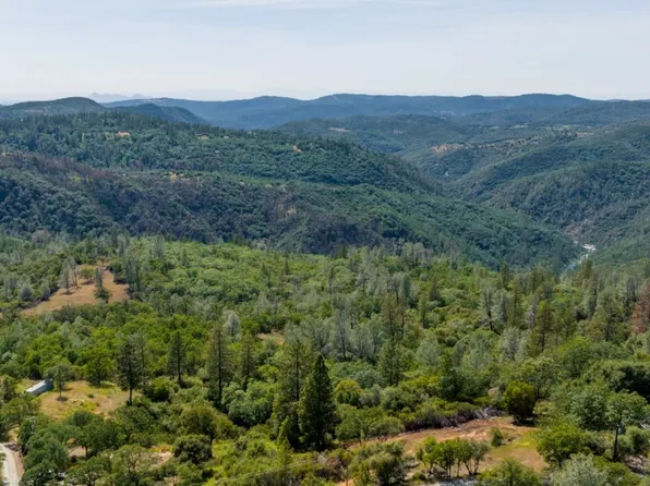 10742 Cedarsong Rd, Nevada City, CA 95959