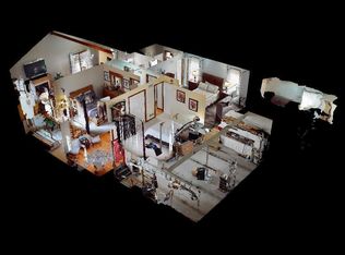 125 Friendship Dr, Hawley, PA 18428