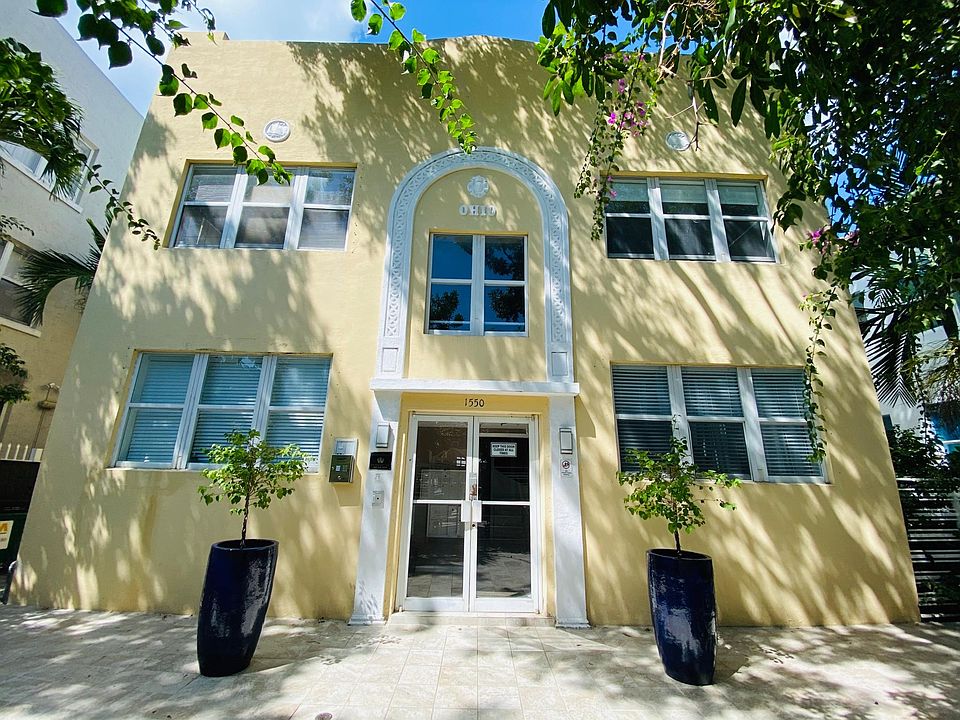 1st image of 1552 Drexel Ave #103