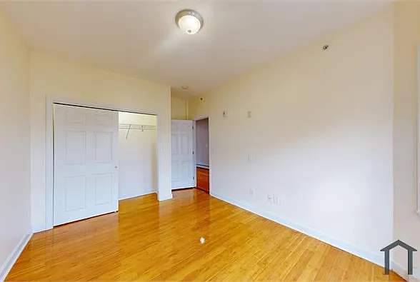 7 Estella St #3 — Photo 9