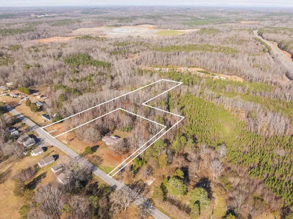 2061 Highway 92, Enoree, SC 29335