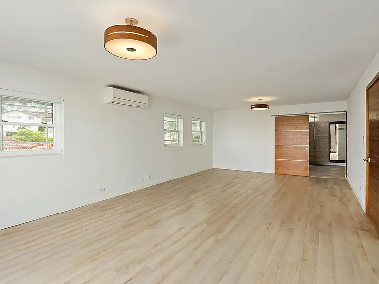 2188 Hikino St — Photo 17
