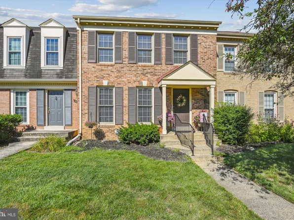 4608 Luxberry Dr, Fairfax, VA 22032