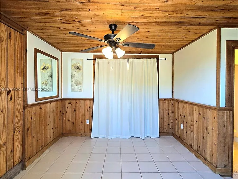 27660 SW 162nd Ave #SIDE — Photo 2