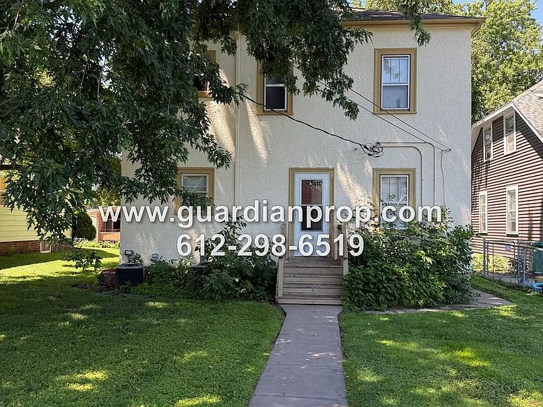 884-886 Cherokee Avenue — Photo 13