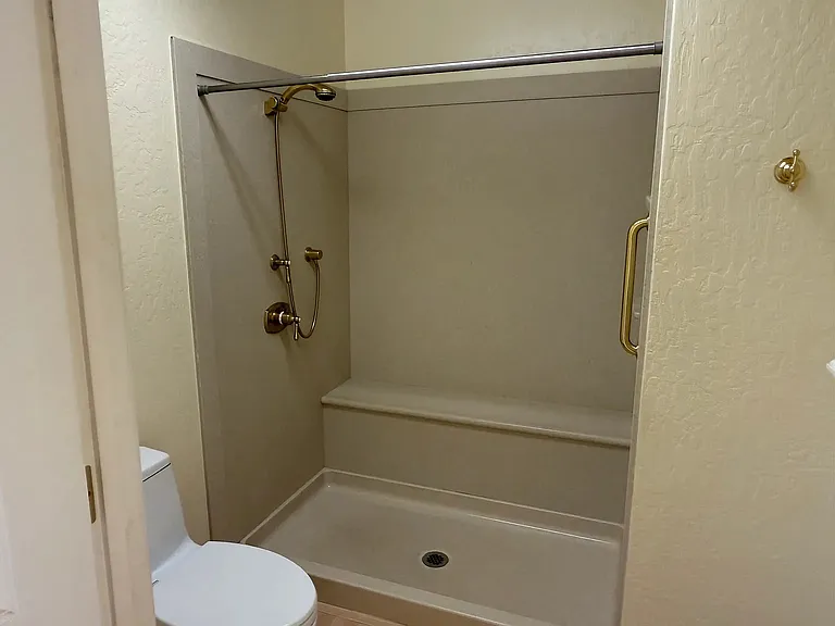 504 Dogwood Dr #4 — Photo 10